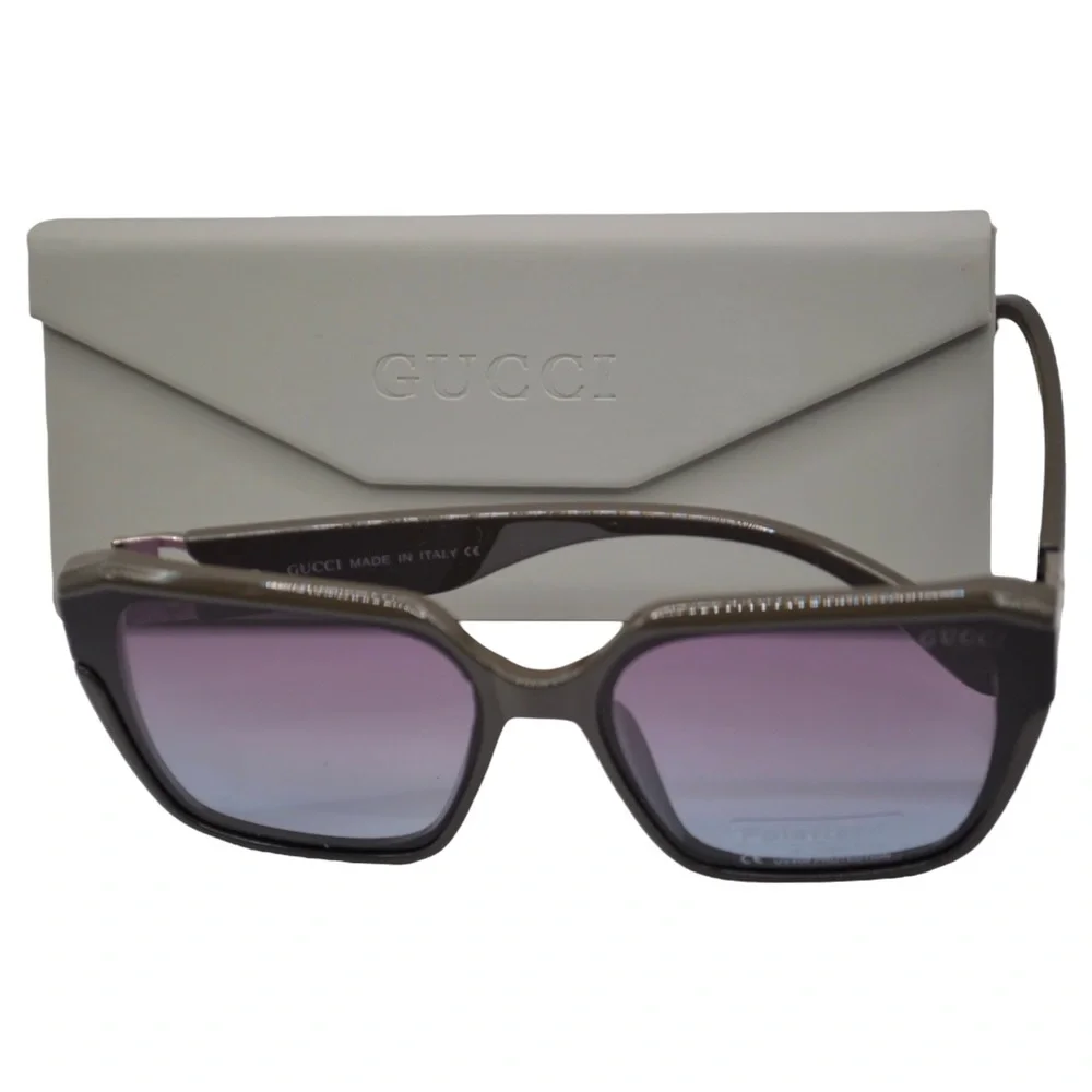 Gucci Women’s Polarized Sunglasses | Black Frames | Violet Pink Gradient Lens - Picture 8 of 12